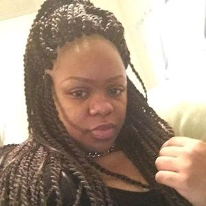 Meet your Posher, Jhetta